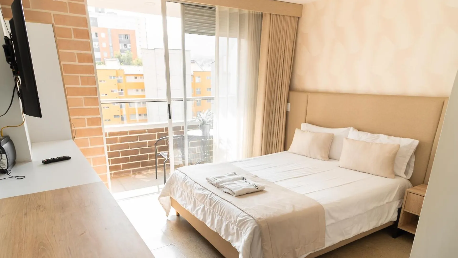 Apartamento Motecarlo 202 Medellín 0*,