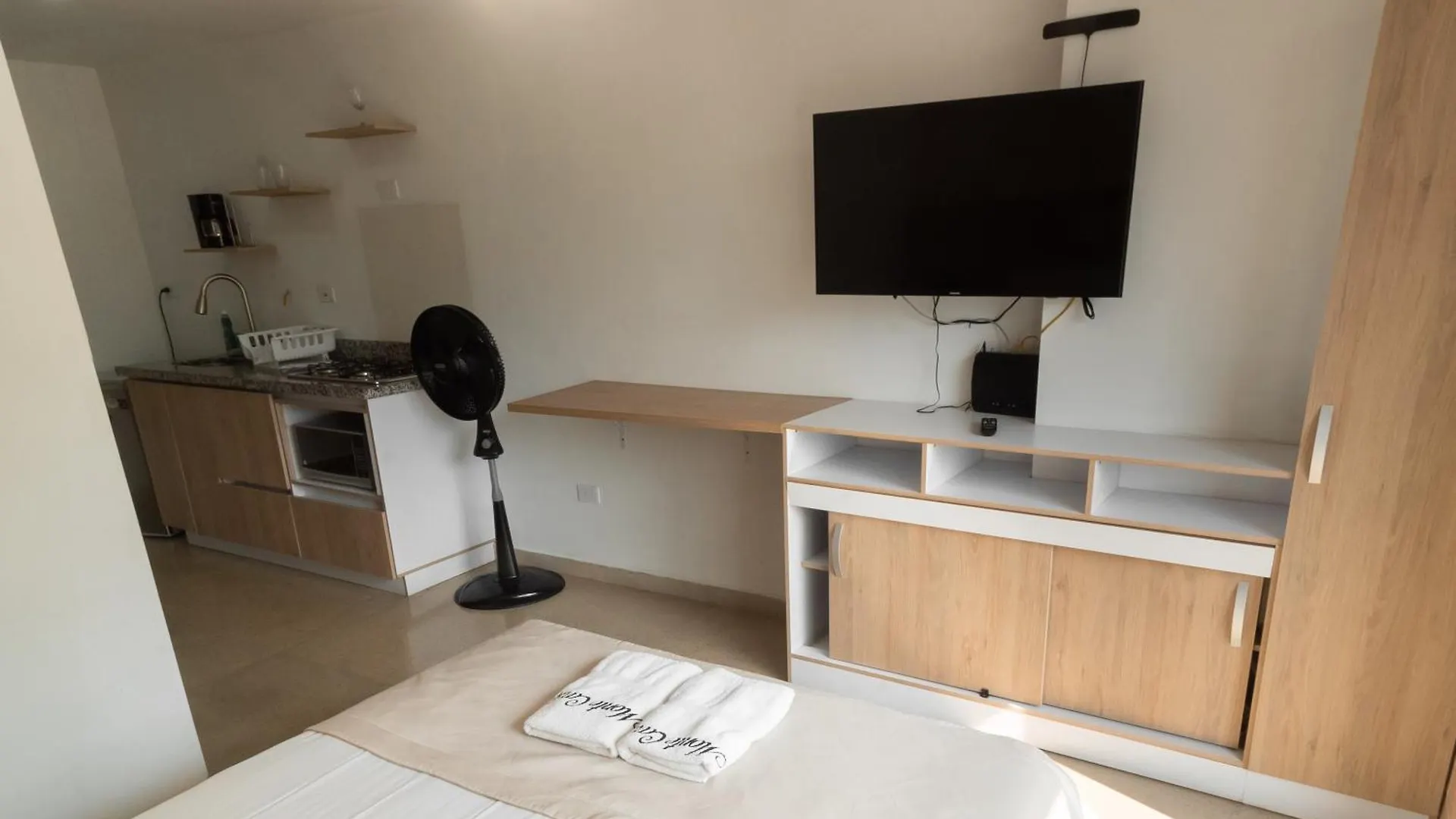 Apartamento Motecarlo 202 Medellín 0*,  Colombia